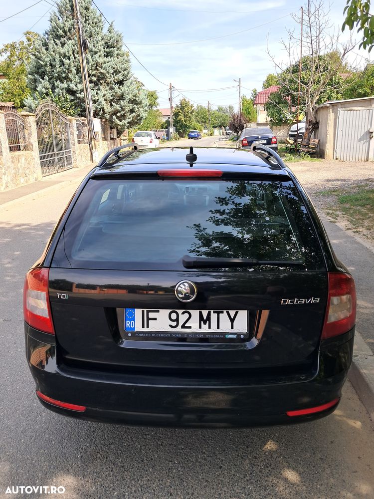 Skoda Octavia 1.6 TDI DPF Active Green tec - 9