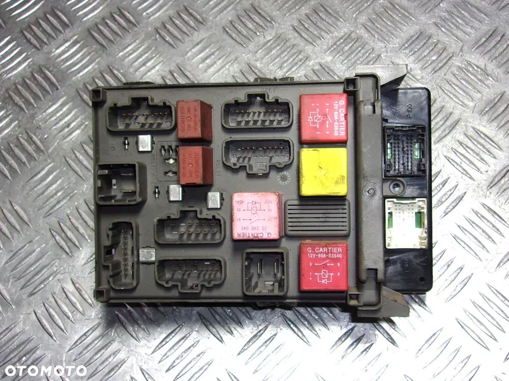 Renault Laguna II 2.0 16V 1.9 DCI moduł UCH 8200292640 - 1