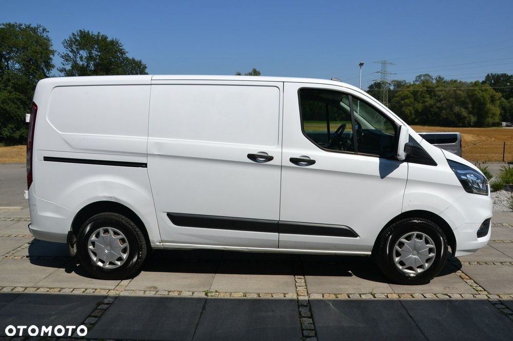 Ford Transit Custom - 8