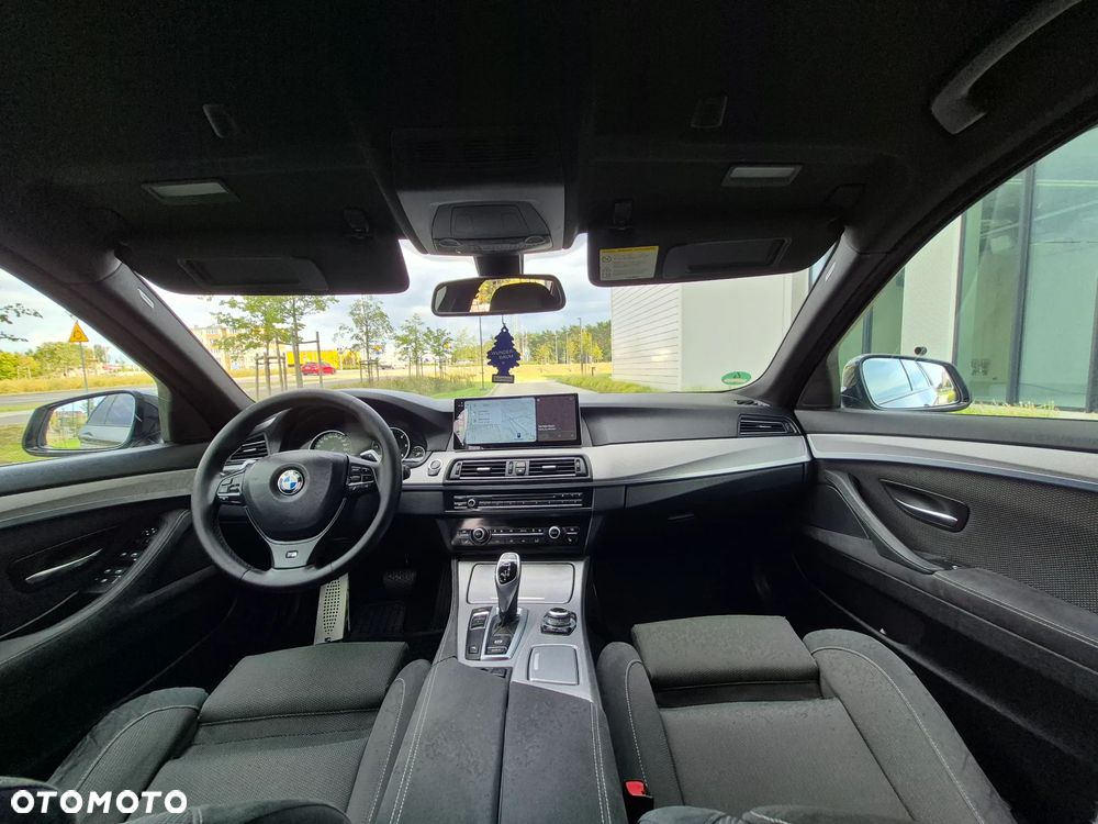 BMW Seria 5 520d Sport-Aut - 27