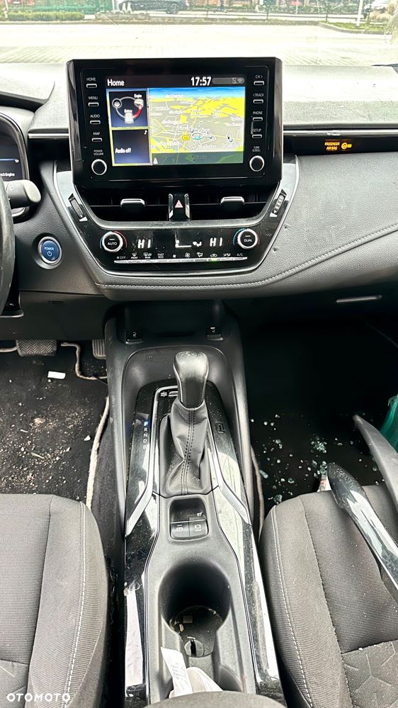 Toyota Corolla 1.8 Comfort - 25