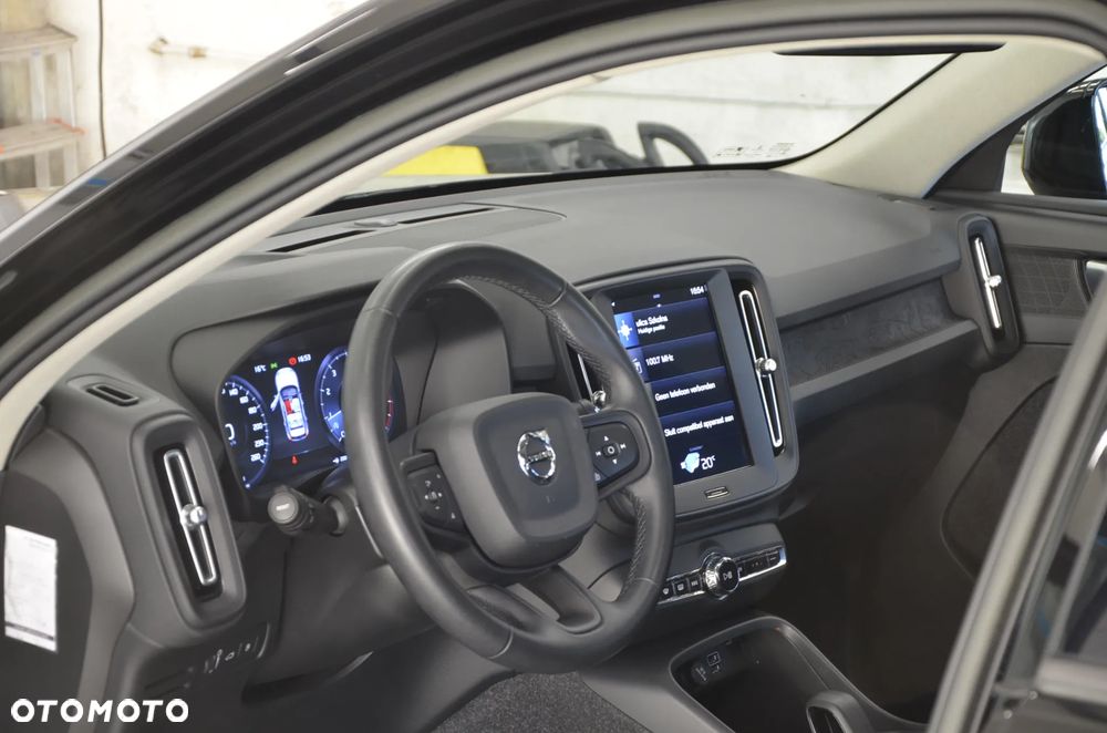 Volvo XC 40 - 20