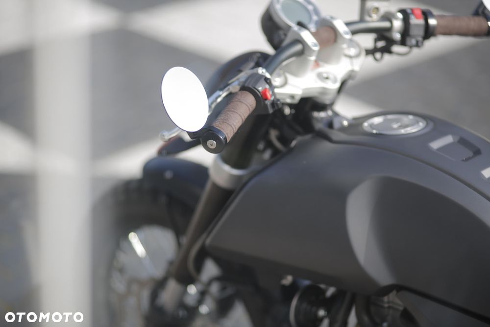 Mondial HPS 125 - 4