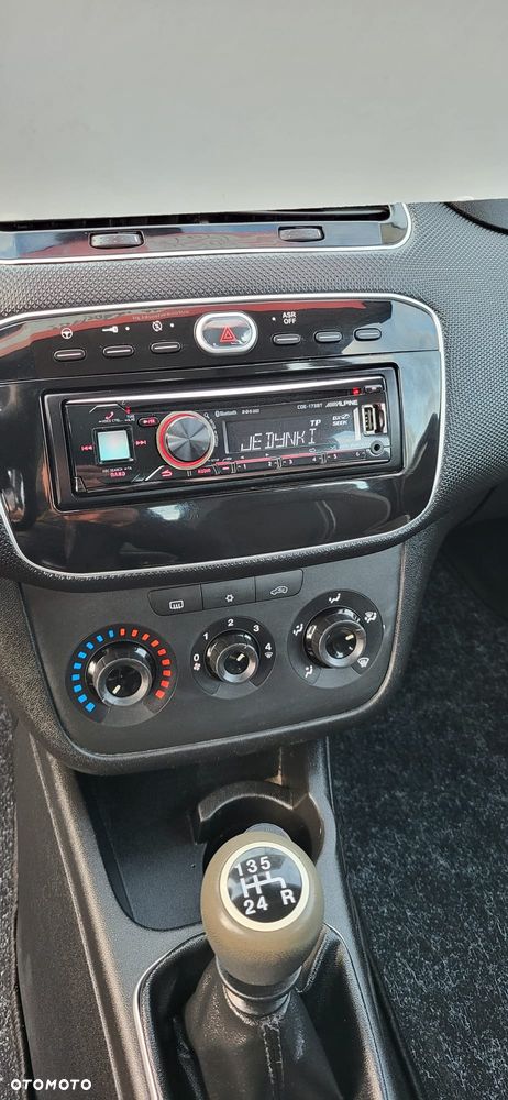 Fiat Punto - 8