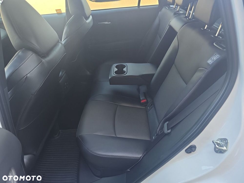 Toyota Corolla Cross 2.0 Hybrid Executive AWD - 24