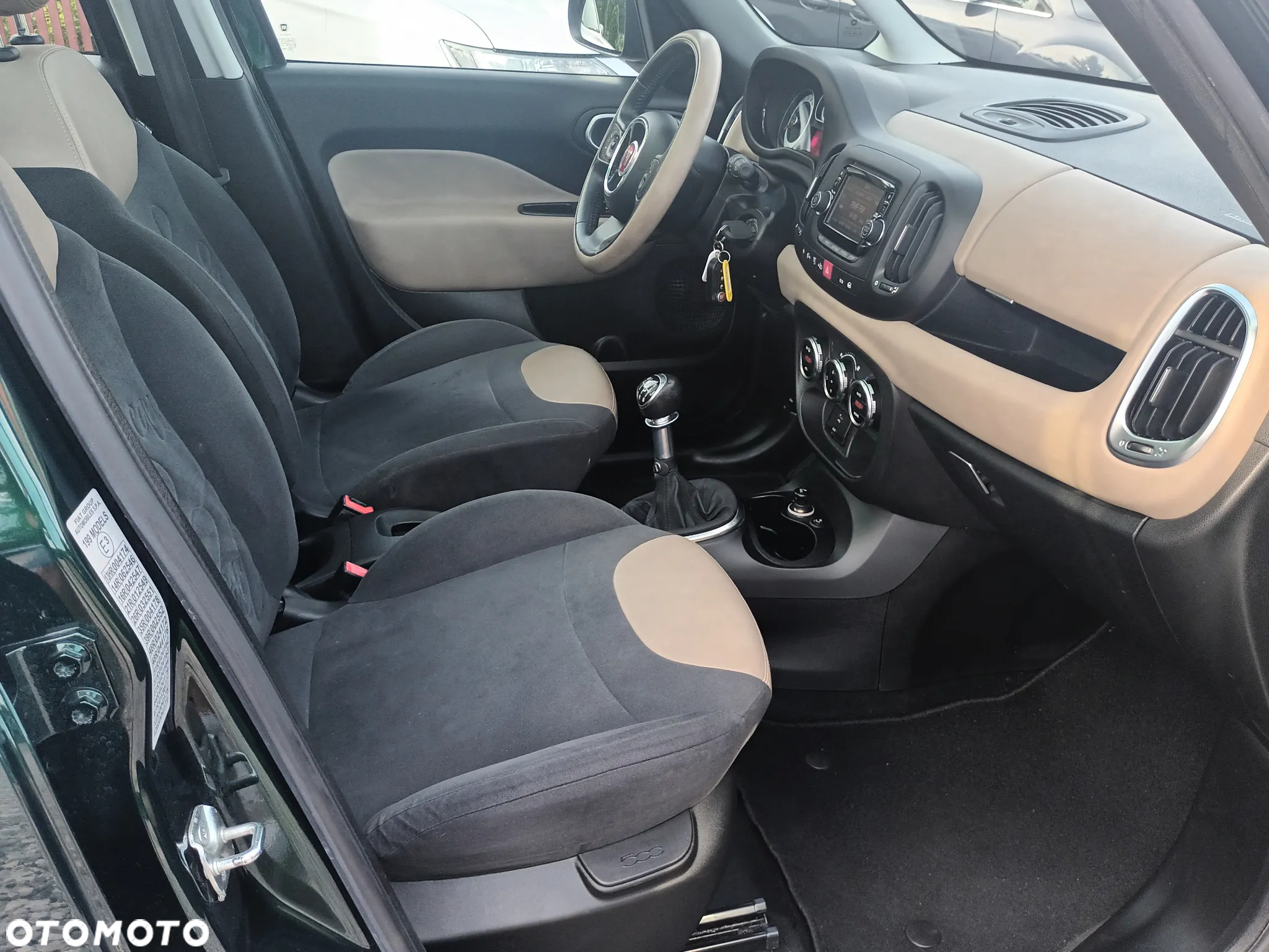 Fiat 500L 1.4 T-Jet 16V Lounge - 19