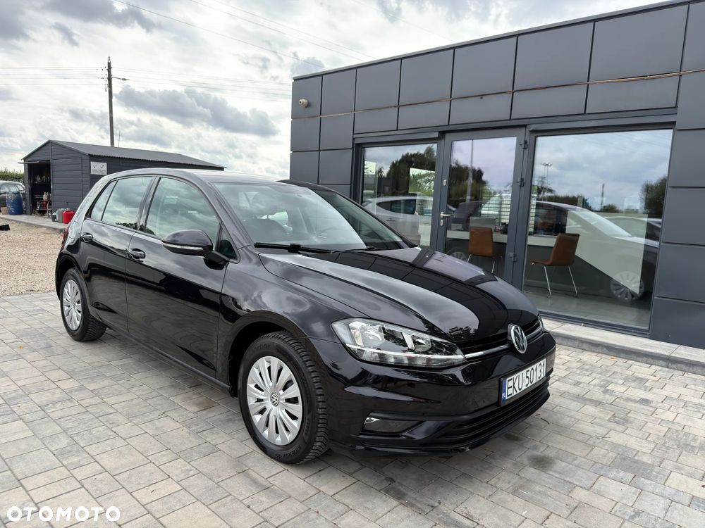 Volkswagen Golf - 5