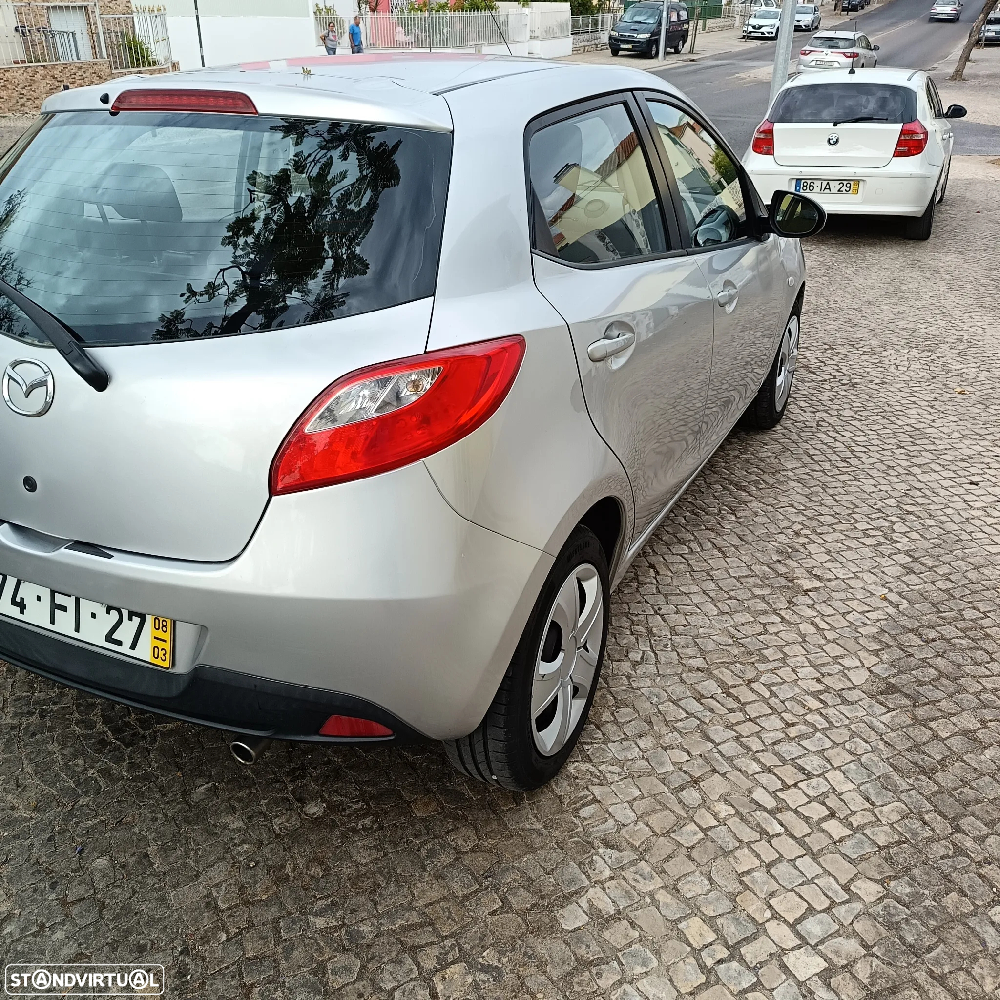 Mazda 2 - 6