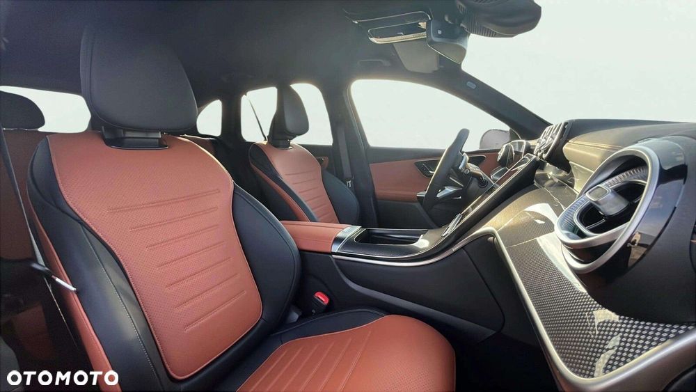 Mercedes-Benz GLC - 8