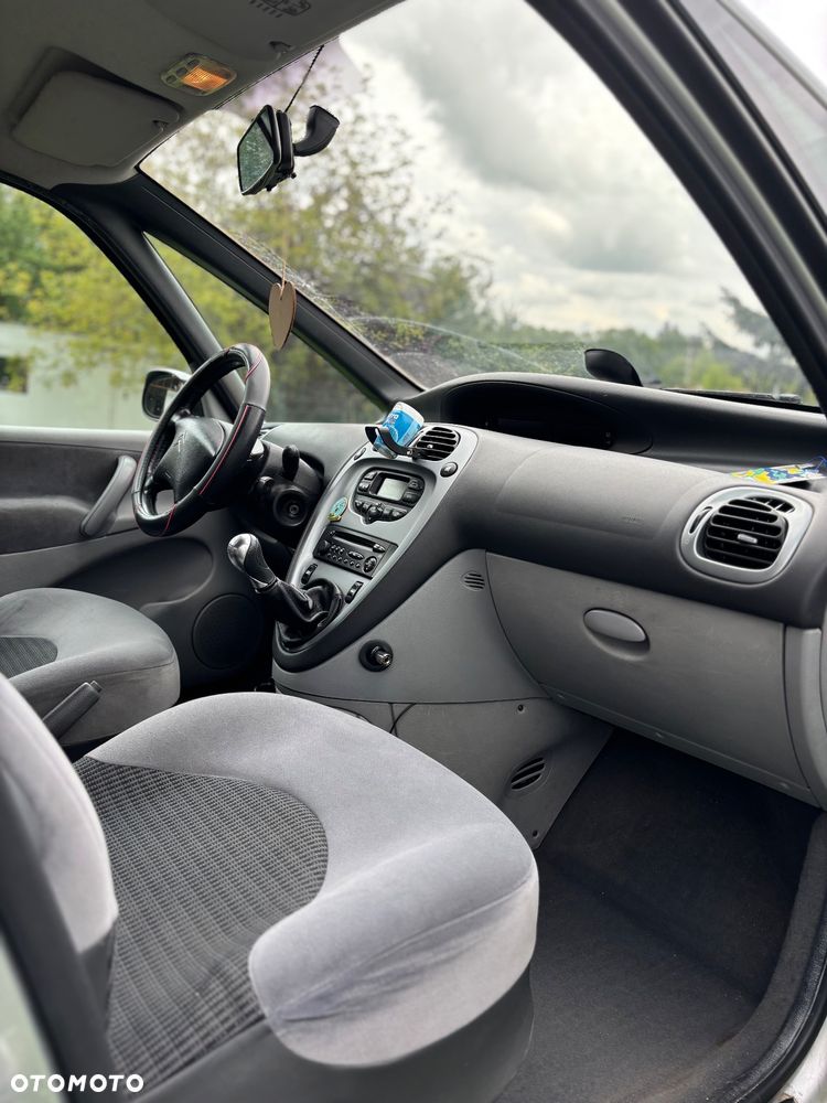 Citroën Xsara Picasso 1.6 HDI SX - 2