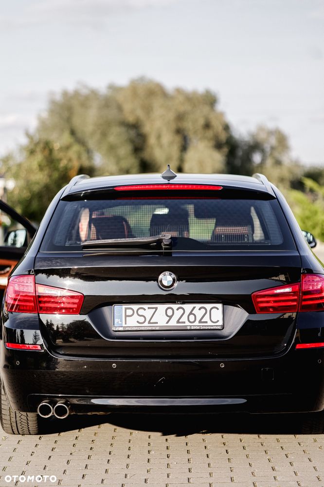 BMW Seria 5 530d xDrive - 18