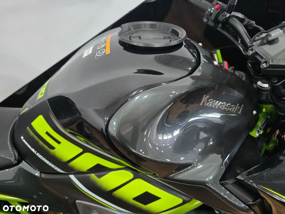 Kawasaki Z - 24