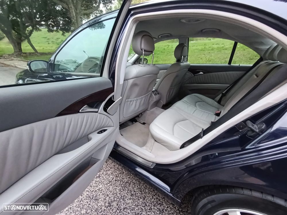 Mercedes-Benz E 220 CDi Elegance - 19