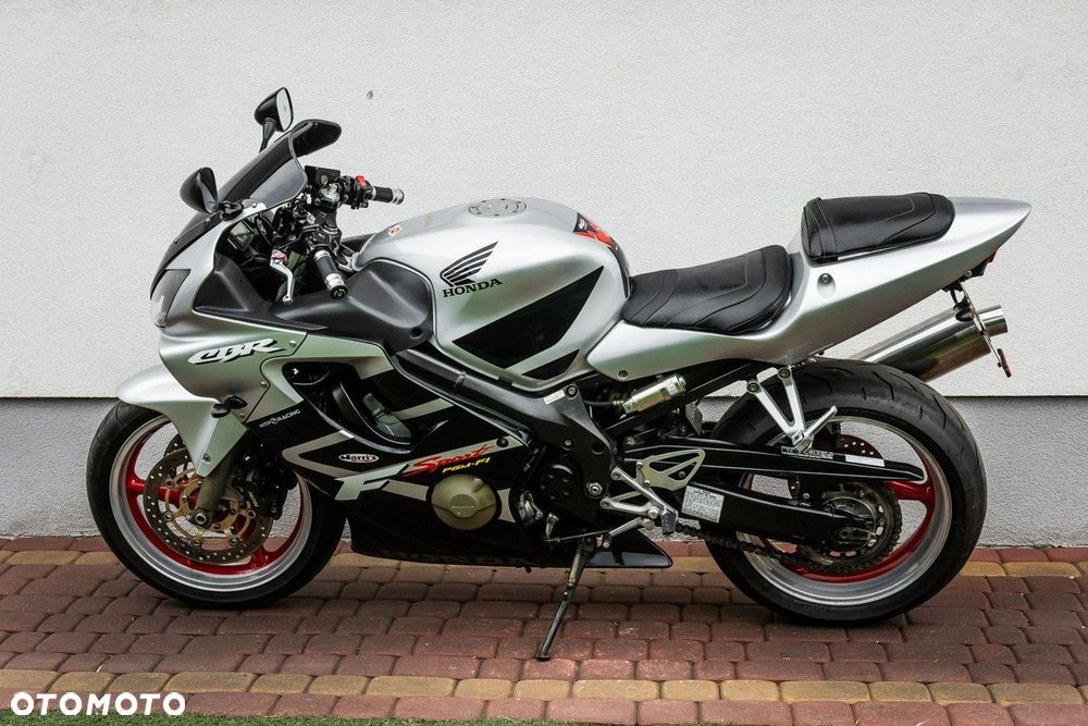 Honda CBR - 6