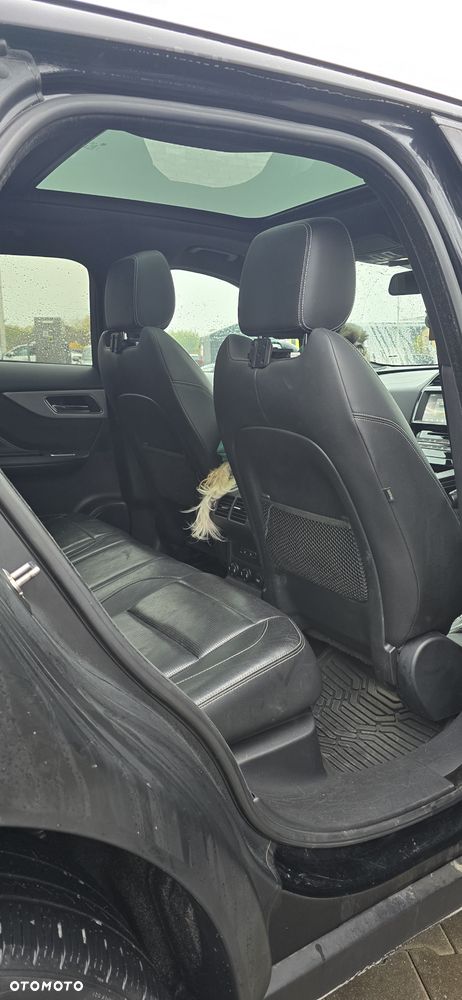Jaguar F-Pace 20d AWD R-Sport - 19