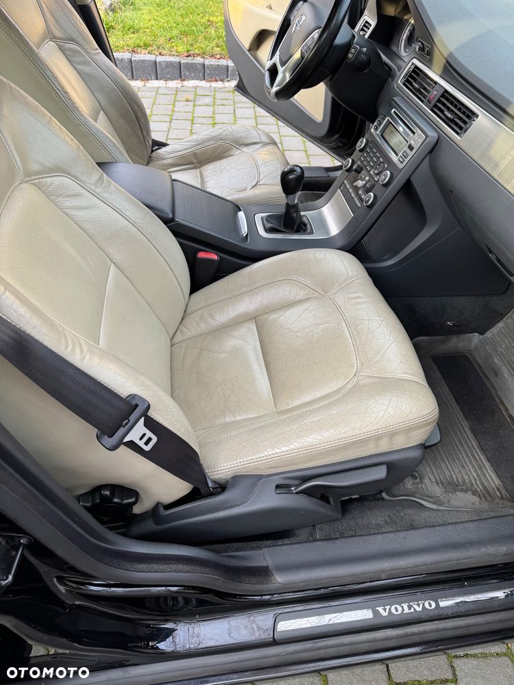 Volvo V70 2.0D Summum - 14