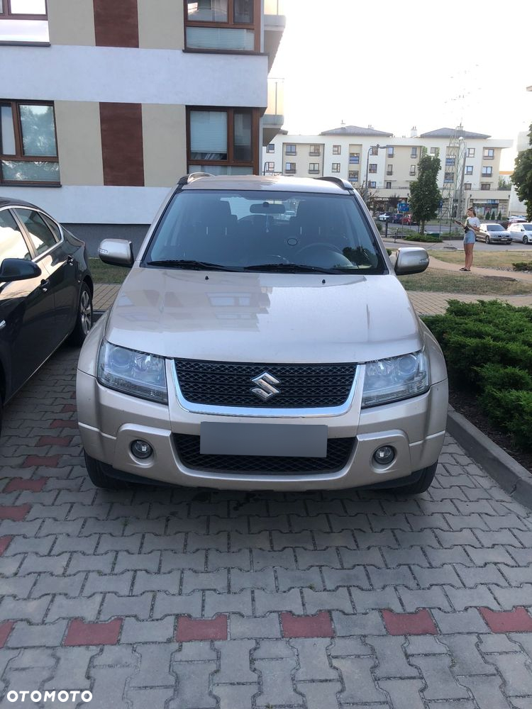 Suzuki Grand Vitara - 2