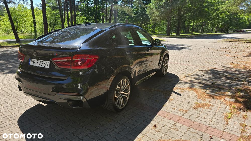 BMW X6M - 12