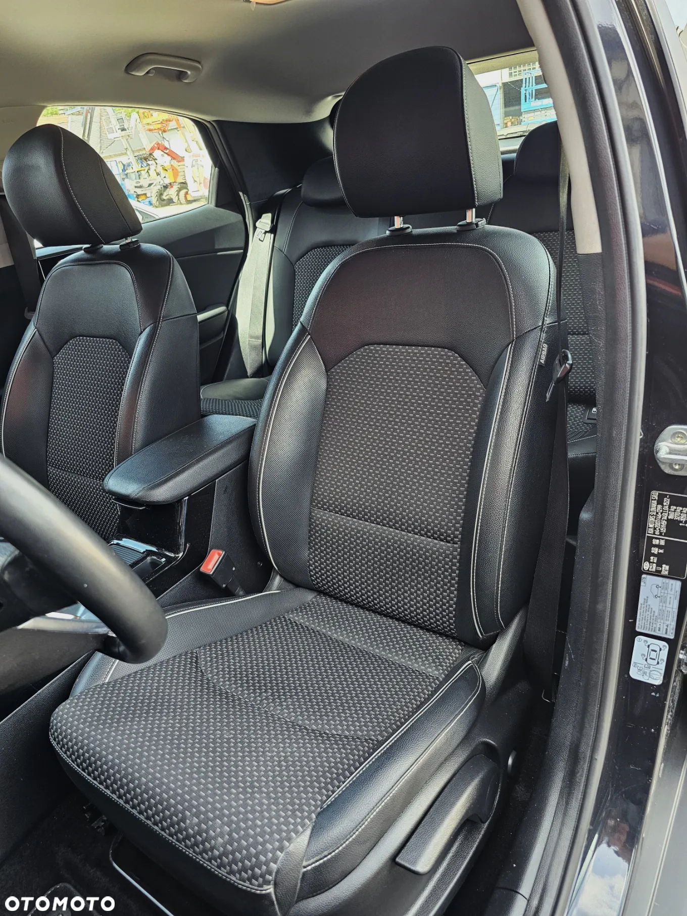Kia XCeed 1.4 T-GDI OPF DCT7 JBL SOUND EDITION - 12