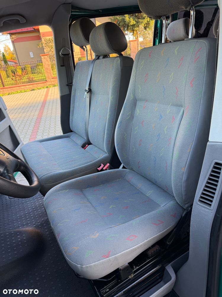 Volkswagen Transporter - 31