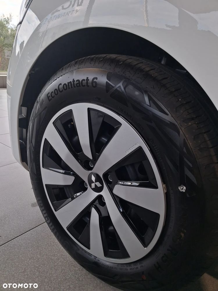 Mitsubishi Colt 1.0T Invite - 14