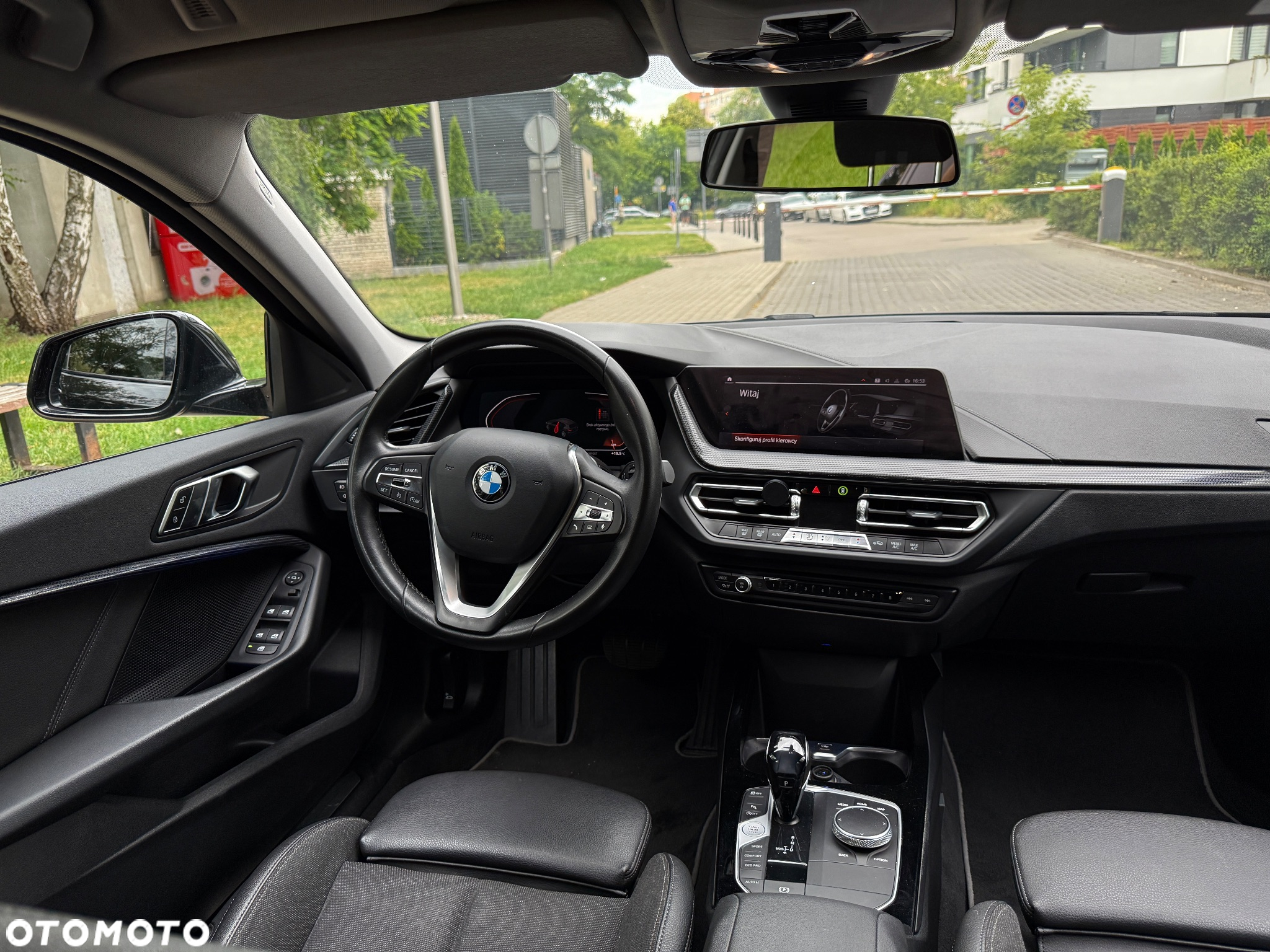 BMW Seria 1 118i M Sport - 29