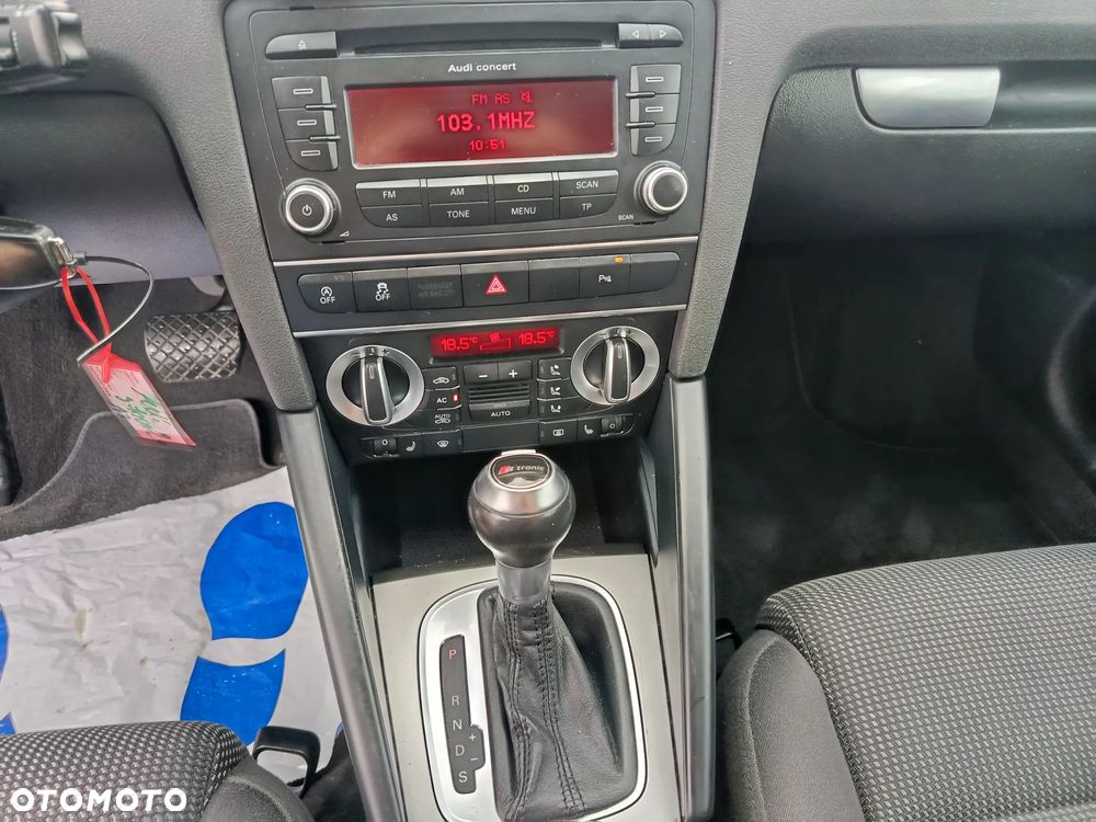 Audi A3 Sportback 2.0 TDI DPF Ambition S tronic - 11