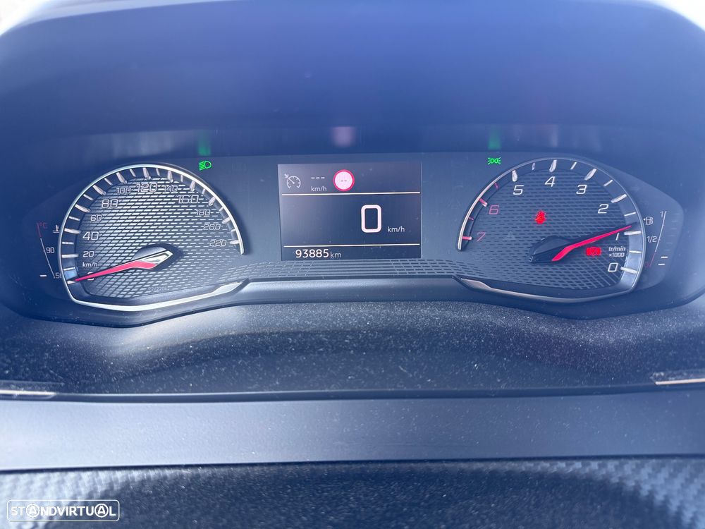 Peugeot 2008 1.2 PureTech Active Pack - 14