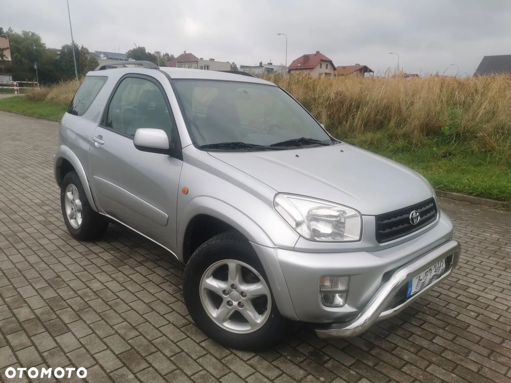 Toyota RAV4 2.0 VVT-i 4x4 - 1