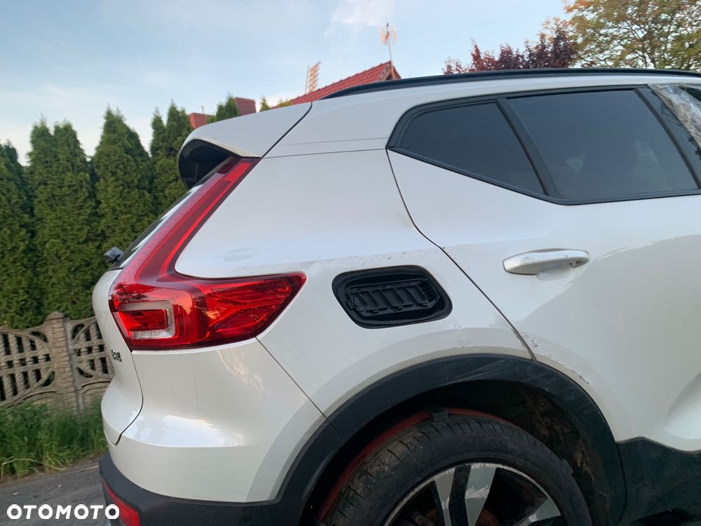 Volvo XC 40 B4 B DKG Ultimate Dark - 7