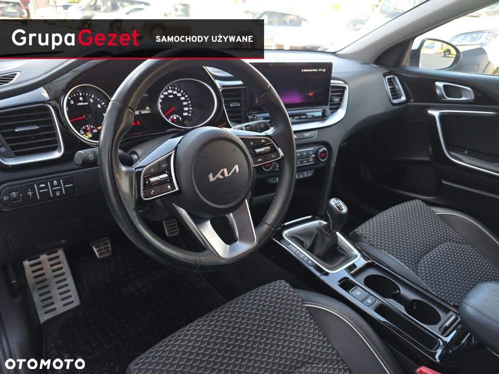 Kia Ceed 1.5 T-GDI Business Line - 9