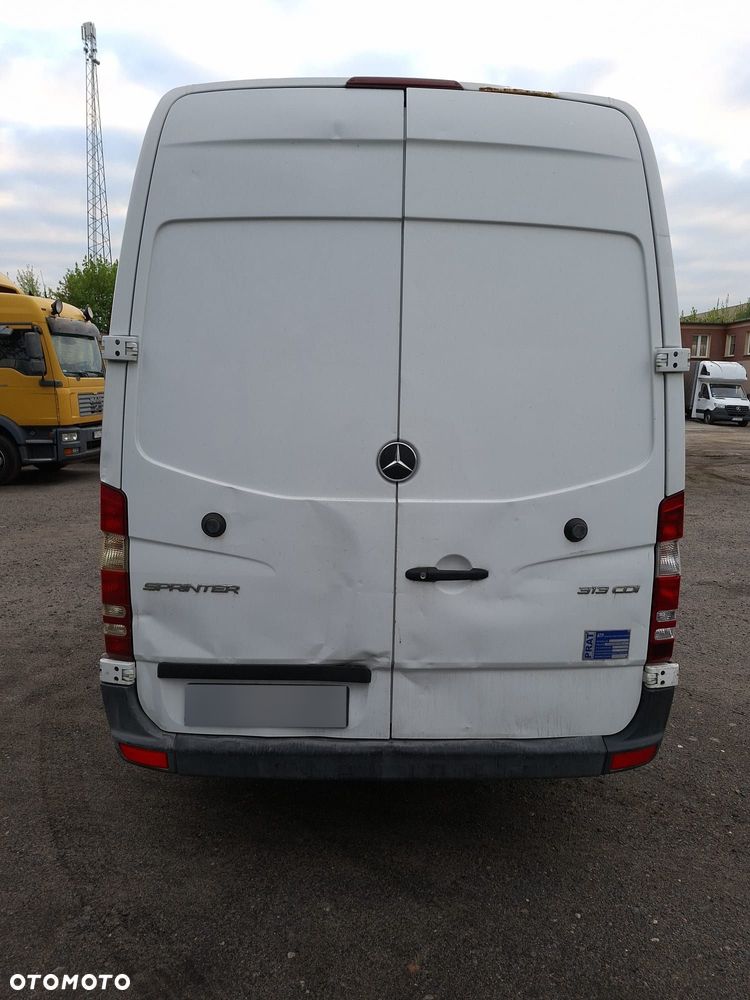 Mercedes-Benz Sprinter 906 - 7