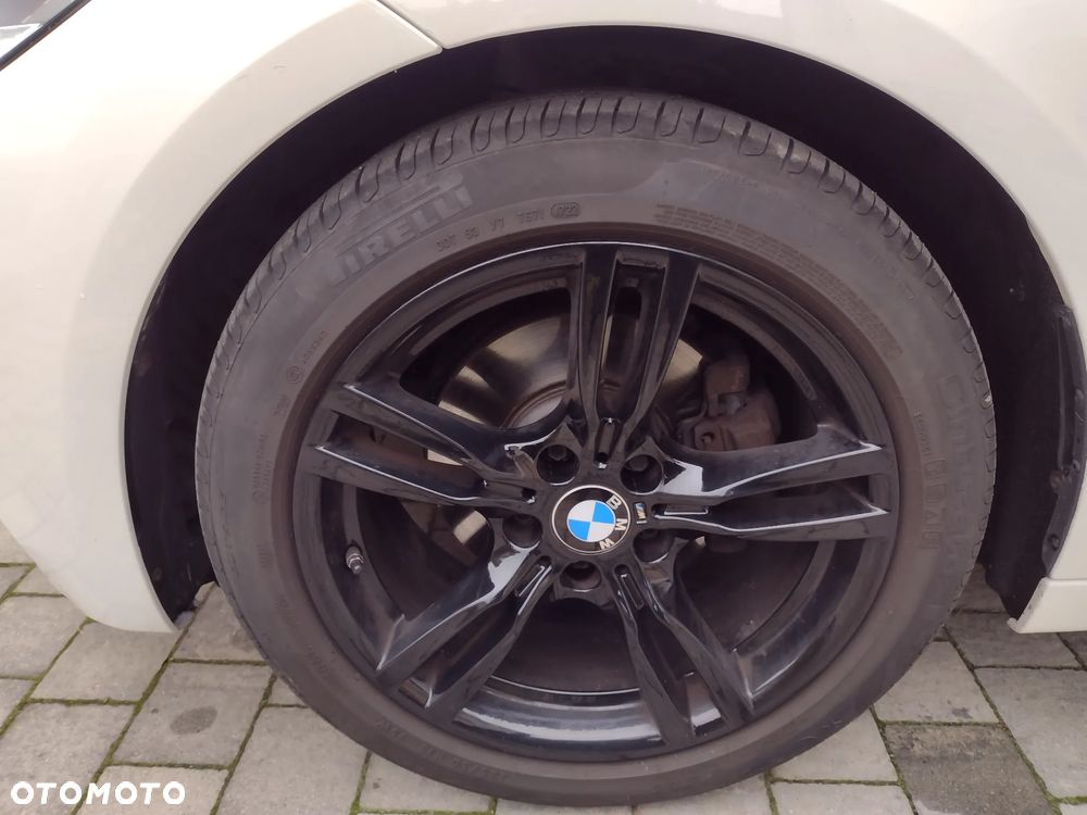 BMW 3GT 320d M Sport - 23