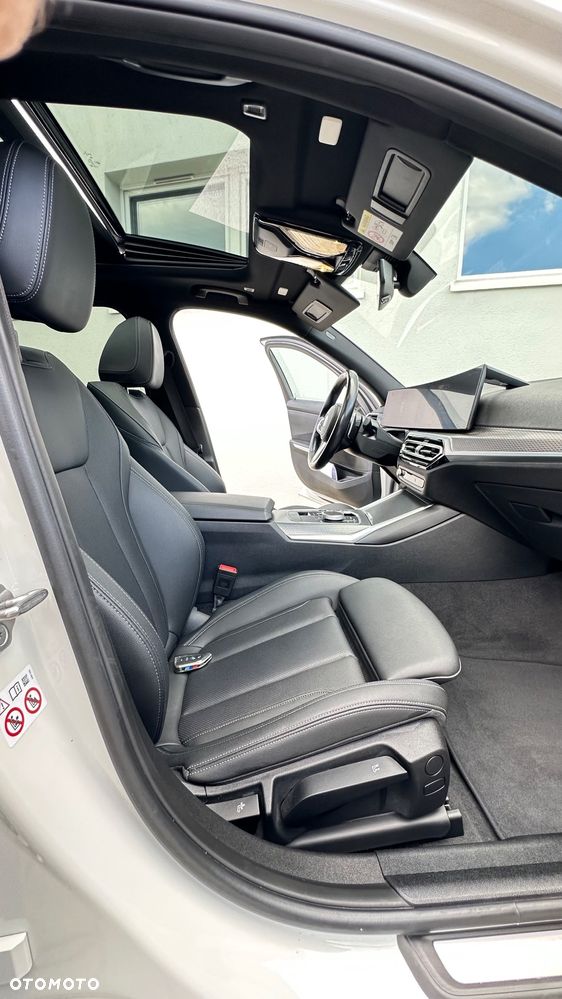 BMW Seria 3 330e M Sport sport - 8