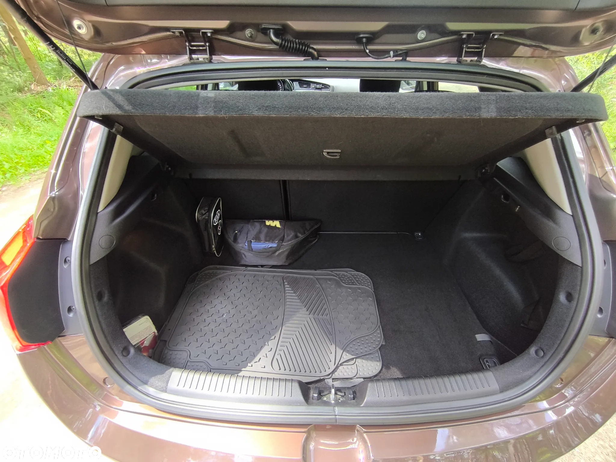 Kia Ceed Cee'd 1.6 GDI L DCT - 10