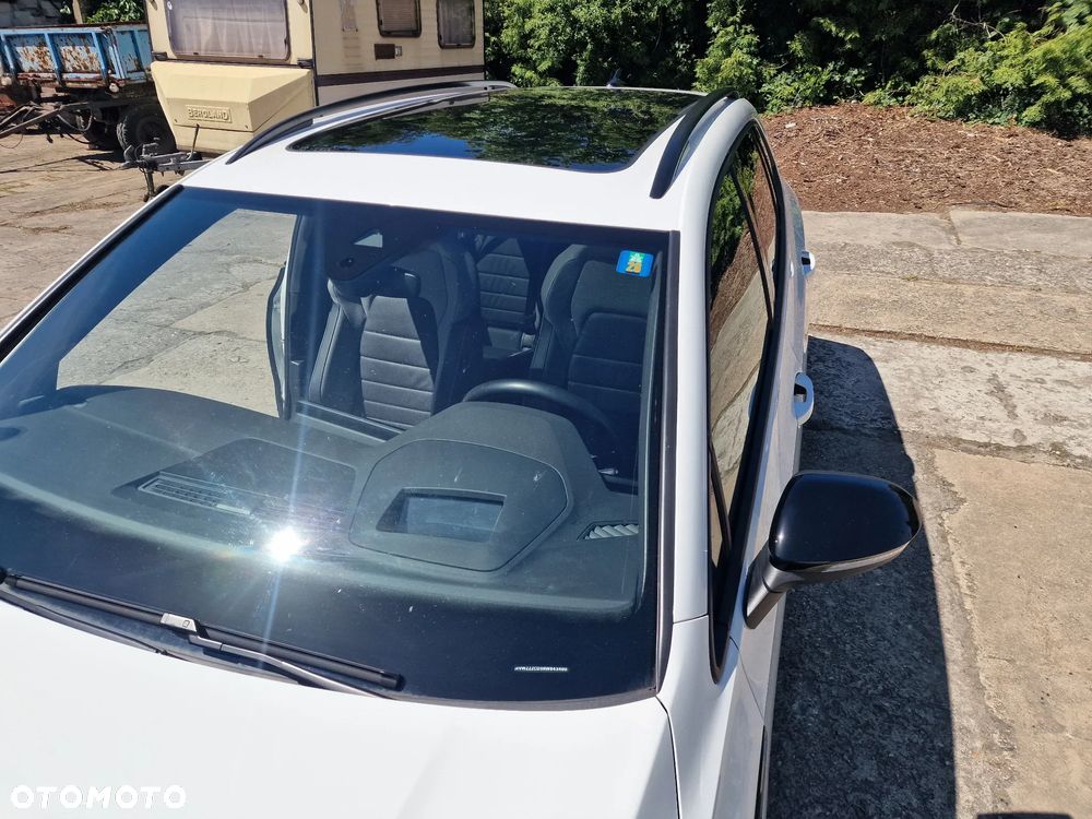 Volkswagen Golf 2.0 TDI R-Line Plus DSG - 10