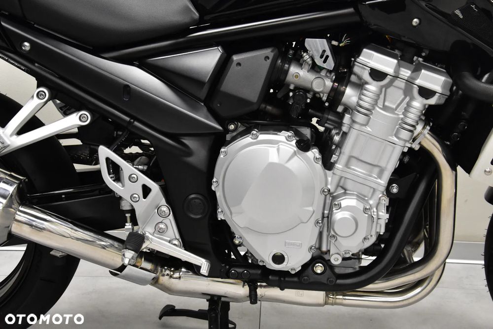 Suzuki Bandit - 23