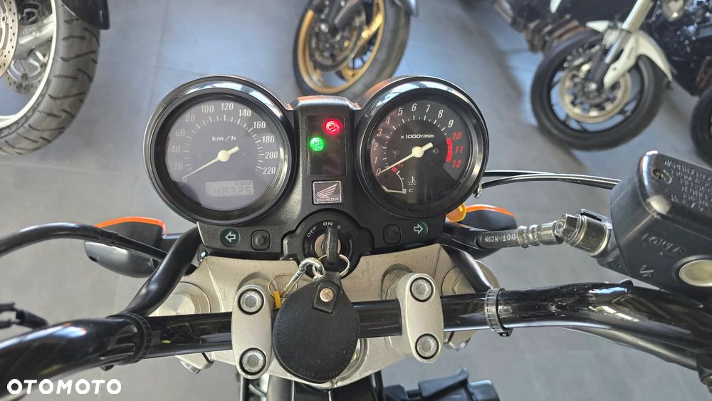 Honda CBF - 19