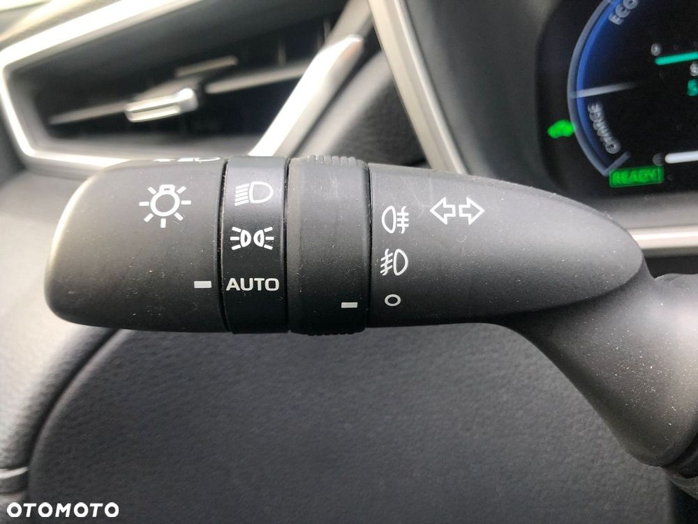 Toyota Corolla Cross 2.0 Hybrid Comfort - 28