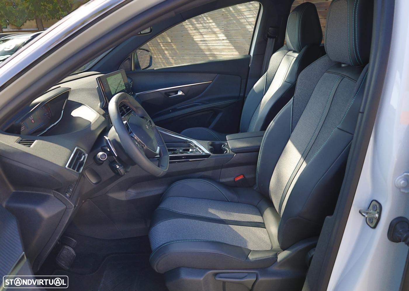 Peugeot 5008 1.5 BlueHDi Allure EAT8 - 8