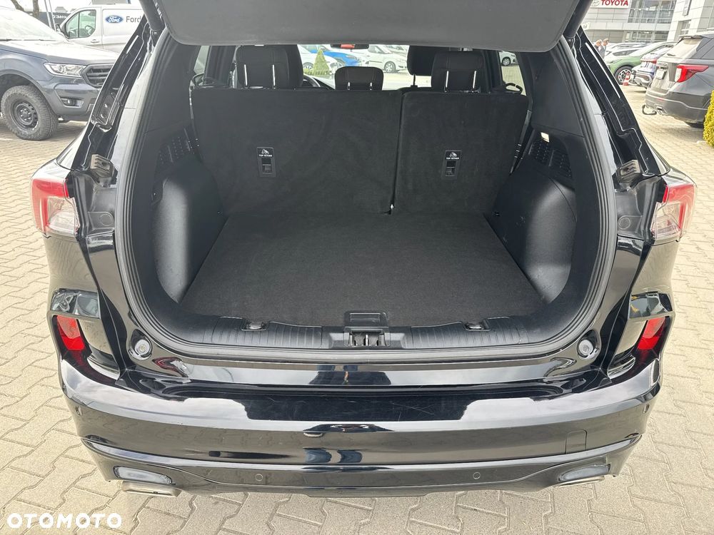 Ford Kuga 2.5 FHEV FWD ST-Line eCVT - 16