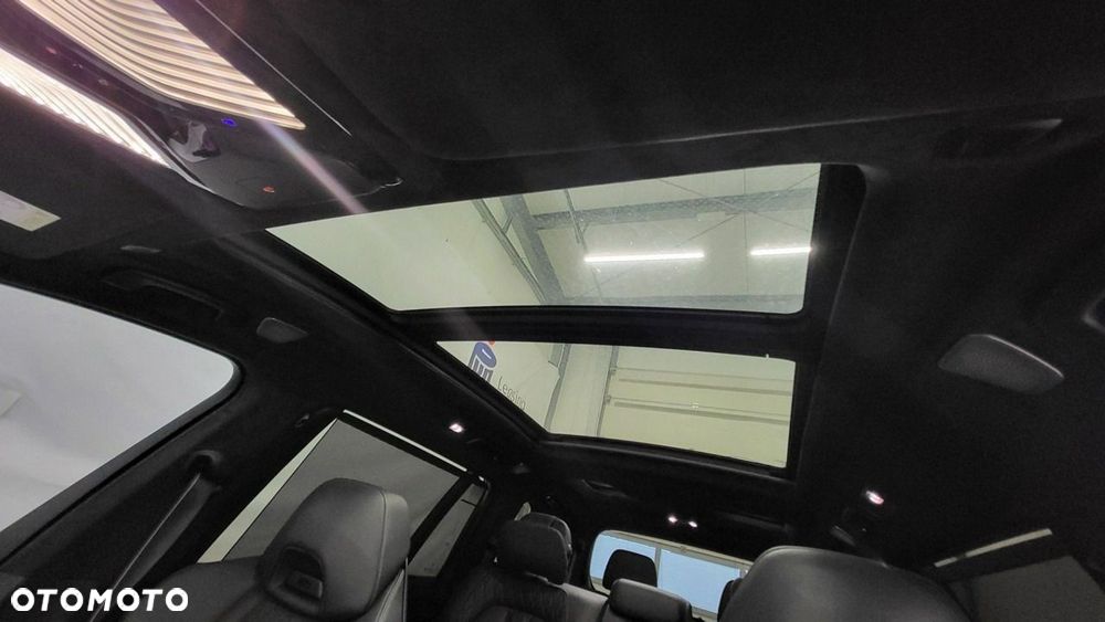 BMW X7 - 27