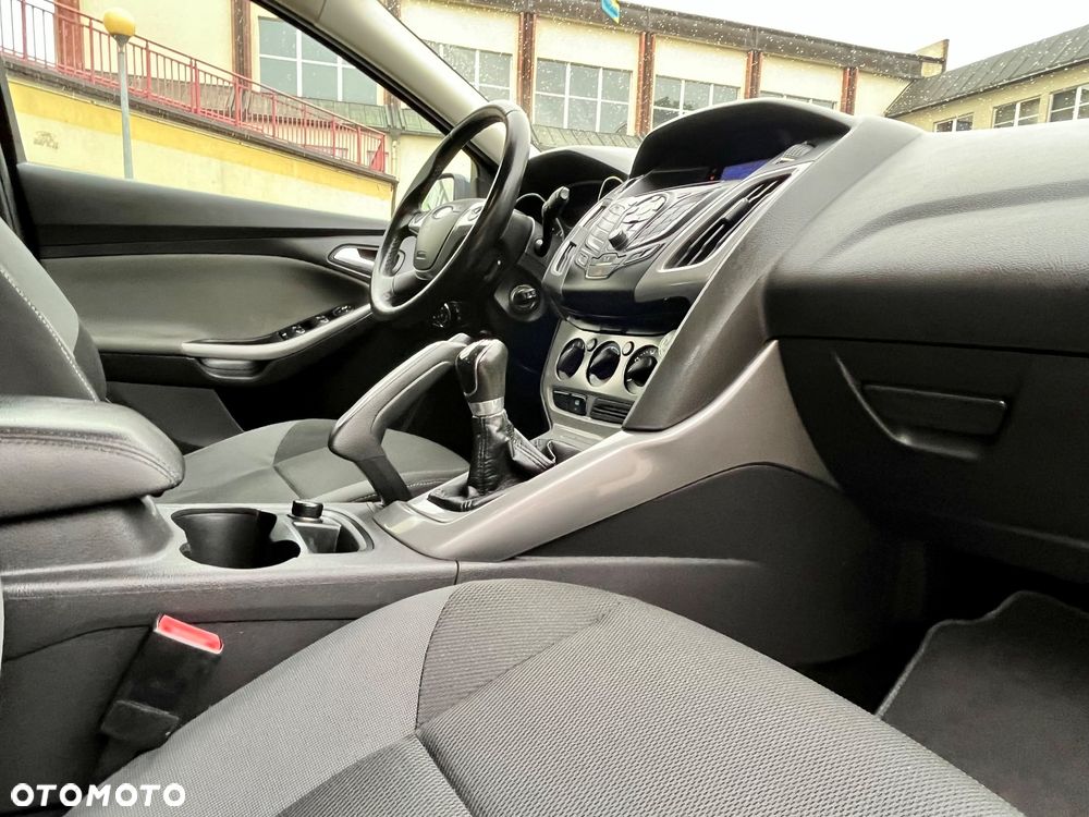 Ford Focus 1.6 TI-VCT Champions Edition - 18