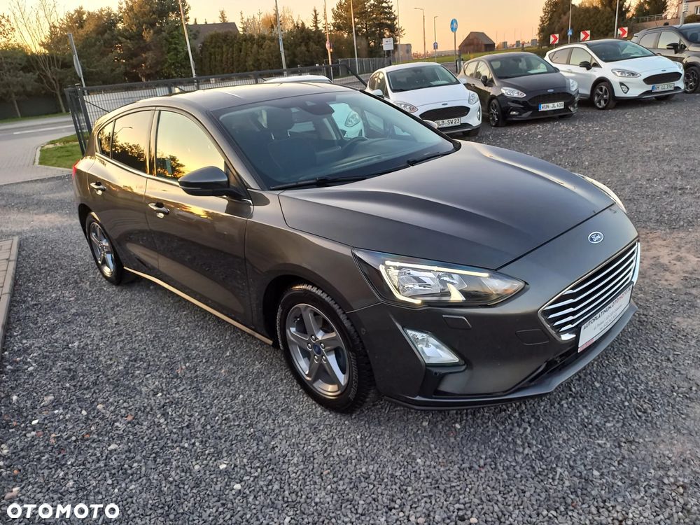 Ford Focus 1.5 EcoBlue STart-Stopp-System TITANIUM - 9