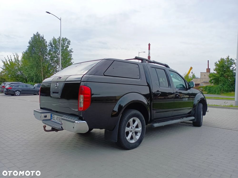 Nissan Navara 2.5 D XE - 13