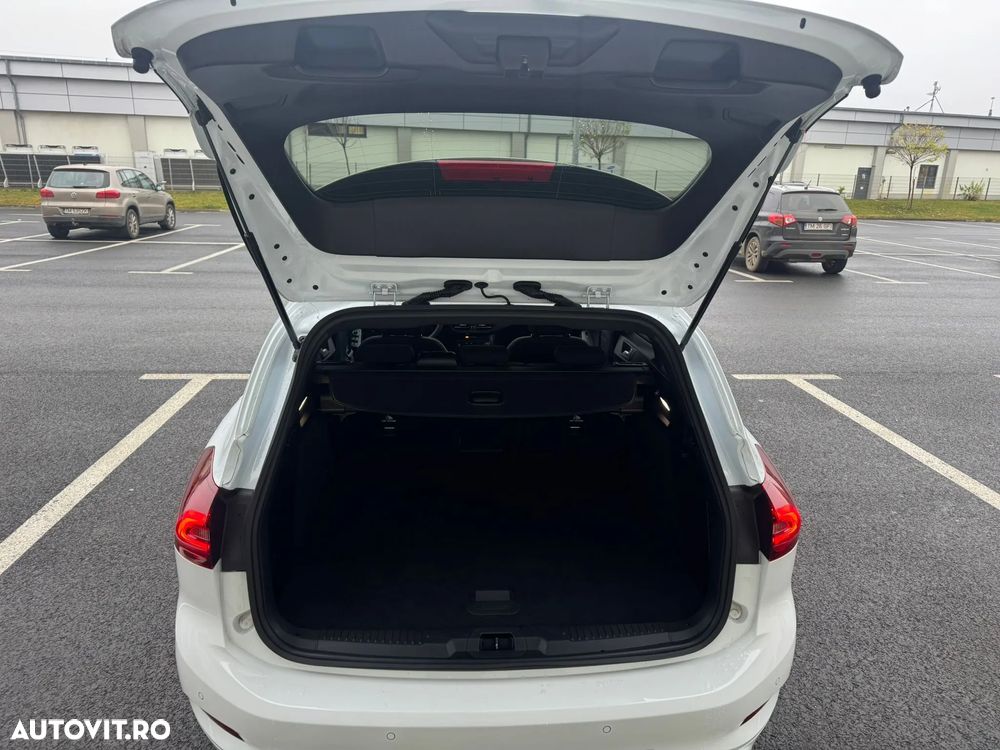 Ford Focus Turnier 1.5 EcoBlue Start-Stopp-System Aut. ST-LINE X - 20