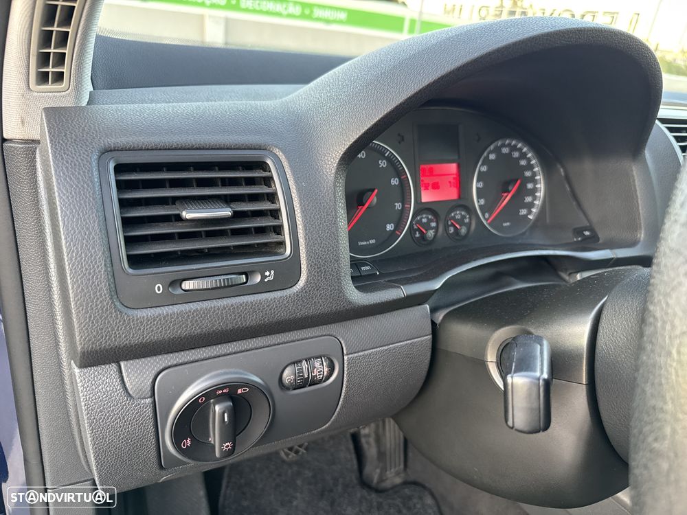 VW Golf 1.4i Trendline - 14