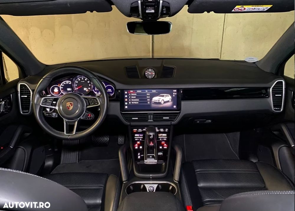 Porsche Cayenne Tiptronic S Platinum Edition - 9