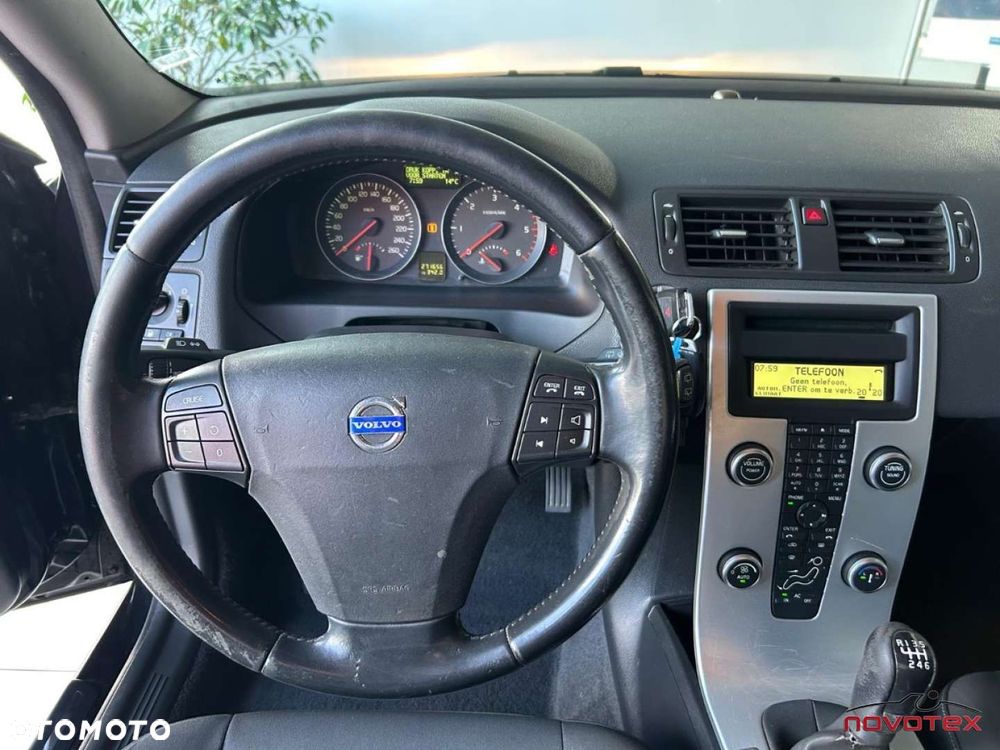 Volvo V50 D2 Momentum Start-Stop - 12