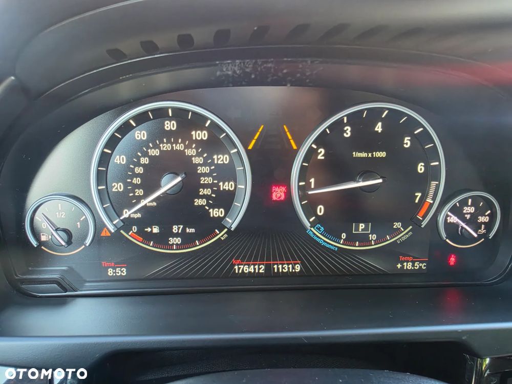 BMW X5 xDrive50i - 8